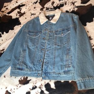 Never warn Hooey Sherpa lined Jean jacket
